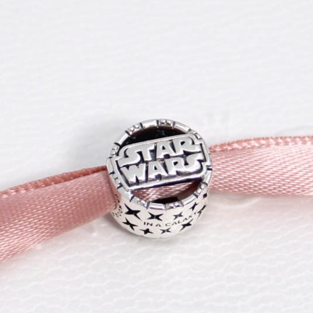 Pandora Star Wars Silver Charm